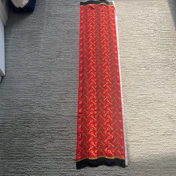 Echo Red and Gold Silk Scarf | Vintage | Western | Equestrian | Quiet Luxury - Picture 10 of 10